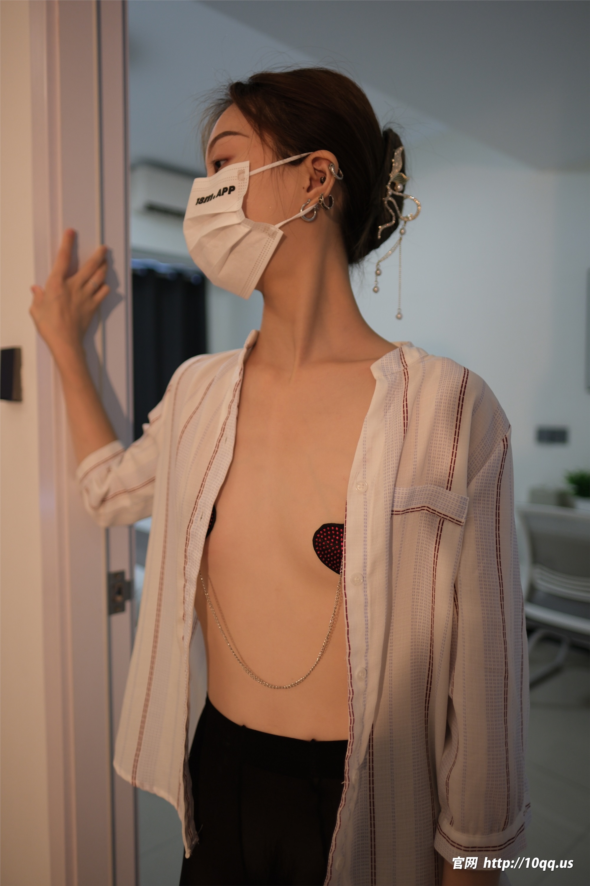 ROSI写真 口罩系列 2025.01.04 NO.3128